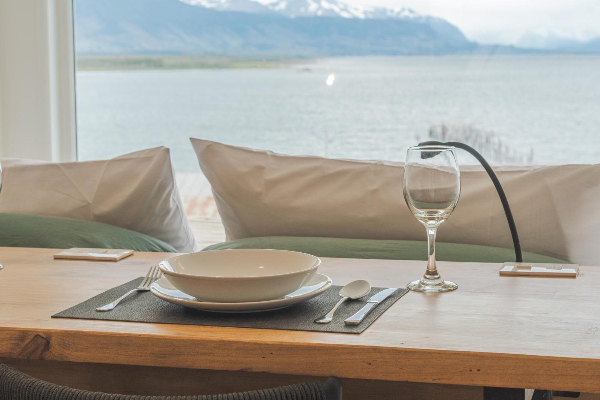Loft By Toore Patagonia Puerto Natales Exteriör bild